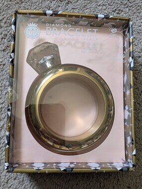 Wild Eye Designs Diamond Bracelet Flask – New in Box